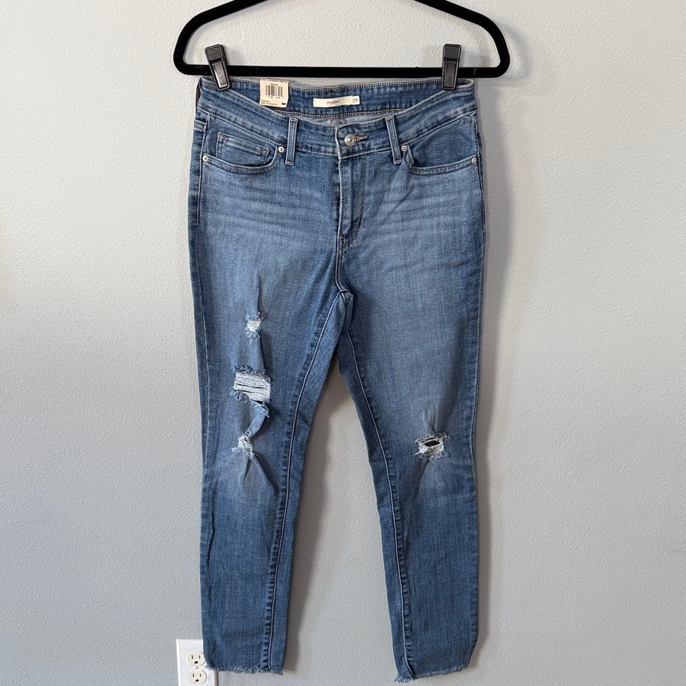 Levi's 711 Skinny Ripped Jeans